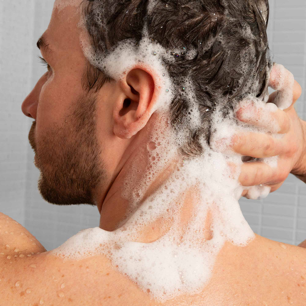 2-in-1 Nourishing Shampoo & Body Wash - Image 2